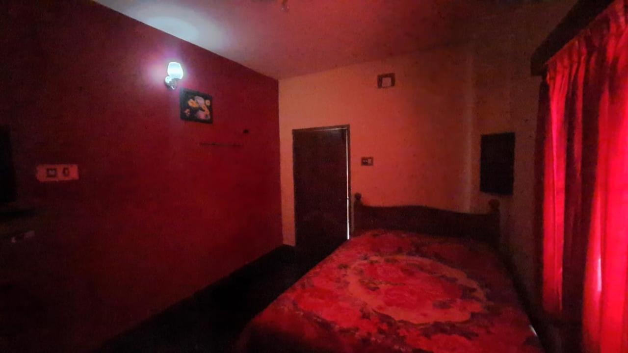 Sona Holidays Inn Kodaikanal Exterior photo